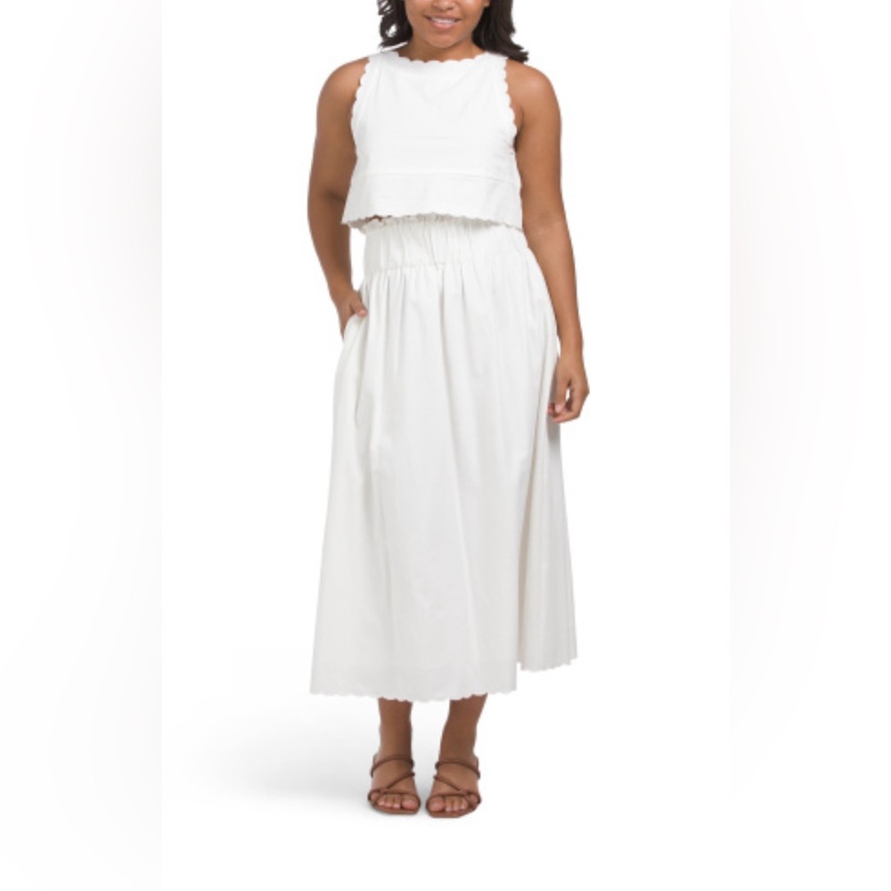 Women’s White Sleeveless Tiered Midi Dress